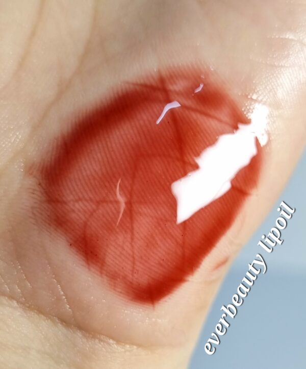 red brown lip oil